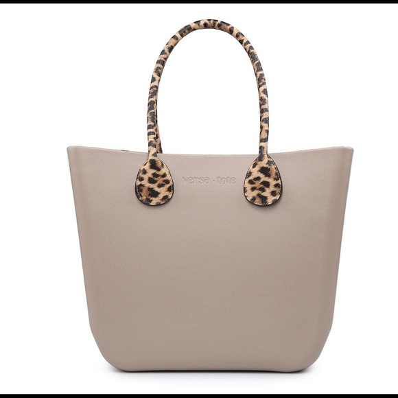 Versa Tote - Small w/bonus interchangeable straps - Picture 3 of 15